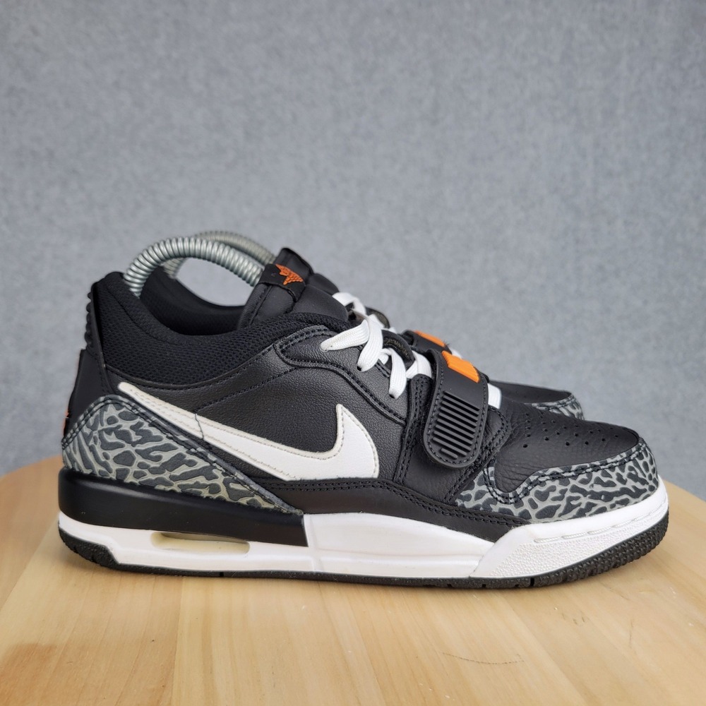 Jordan Legacy 312 Low Kids 5.5Y Black White Starfish Elephant Print CD9054-018 - Picture 4 of 10